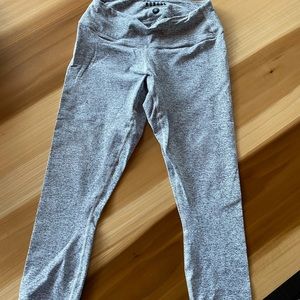 NoBull grey cropped pants